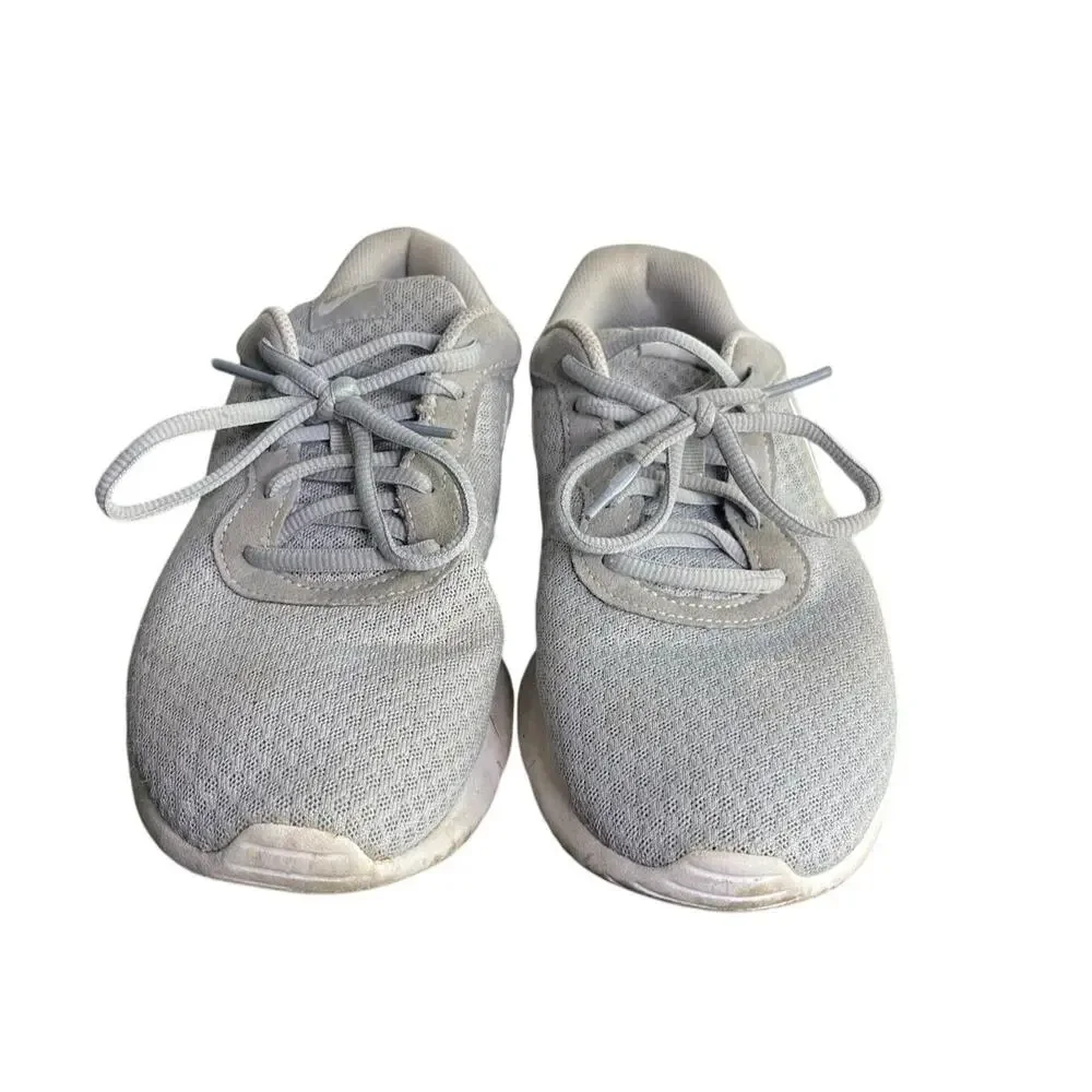 Nike Tanjun Sneakers Kids 6.5Y Wolf Gray white Running Shoes‎